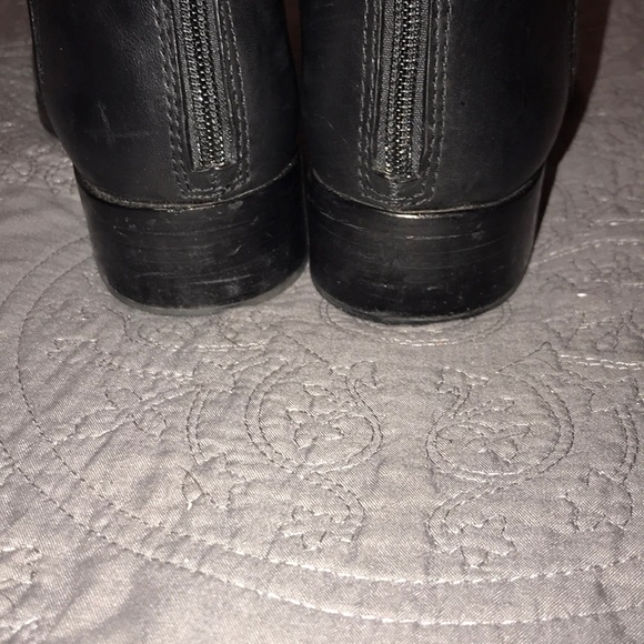 Size 8 over the knee Tory Burch suede boots - Picture 7 of 8